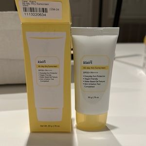 Dear klairs all day airy sunscreen